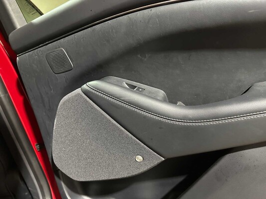 Ford Mustang Mach-E RWD 75 kWh 269pk 2021, N-301-NV