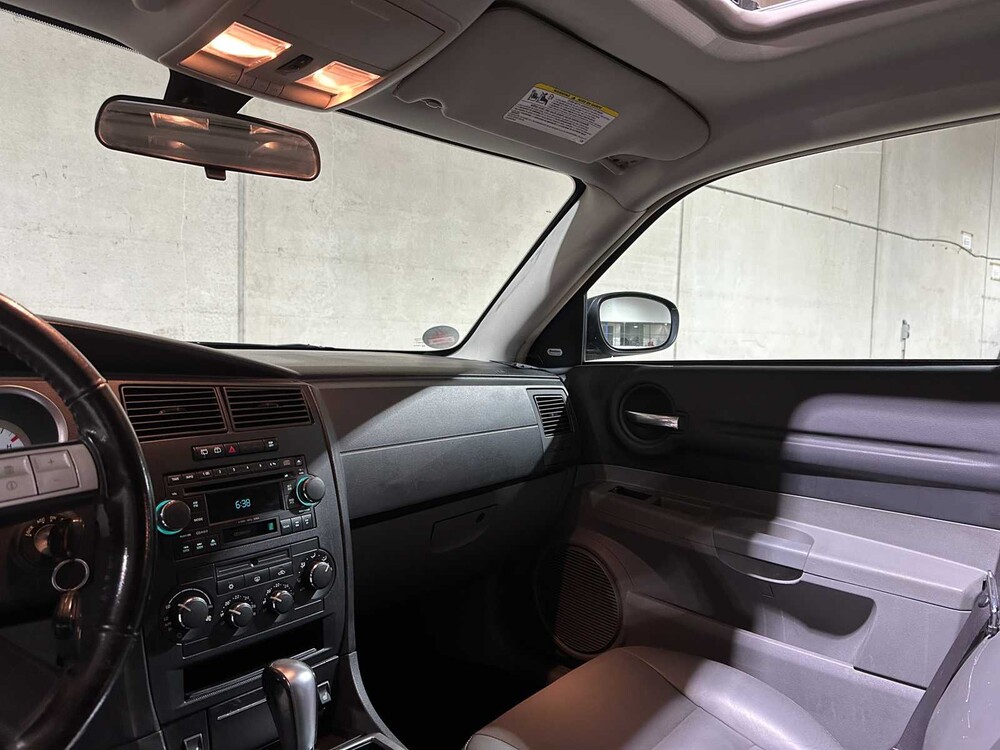 Dodge Magnum R/T 5.7 V8 Ghost Challenger Hemi Hellcat 350pk 2005, T-140-BV