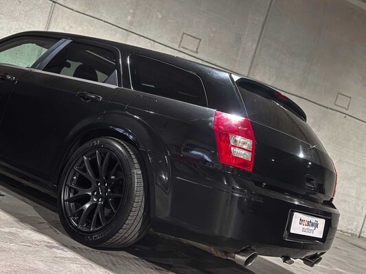 Dodge Magnum R/T 5.7 V8 Ghost Challenger Hemi Hellcat 350pk 2005, T-140-BV