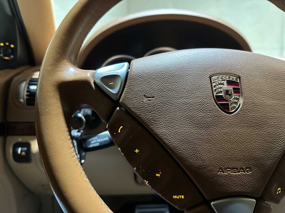 Porsche Cayenne S 4.5 V8 340pk 2006, 96-TG-ZV Youngtimer