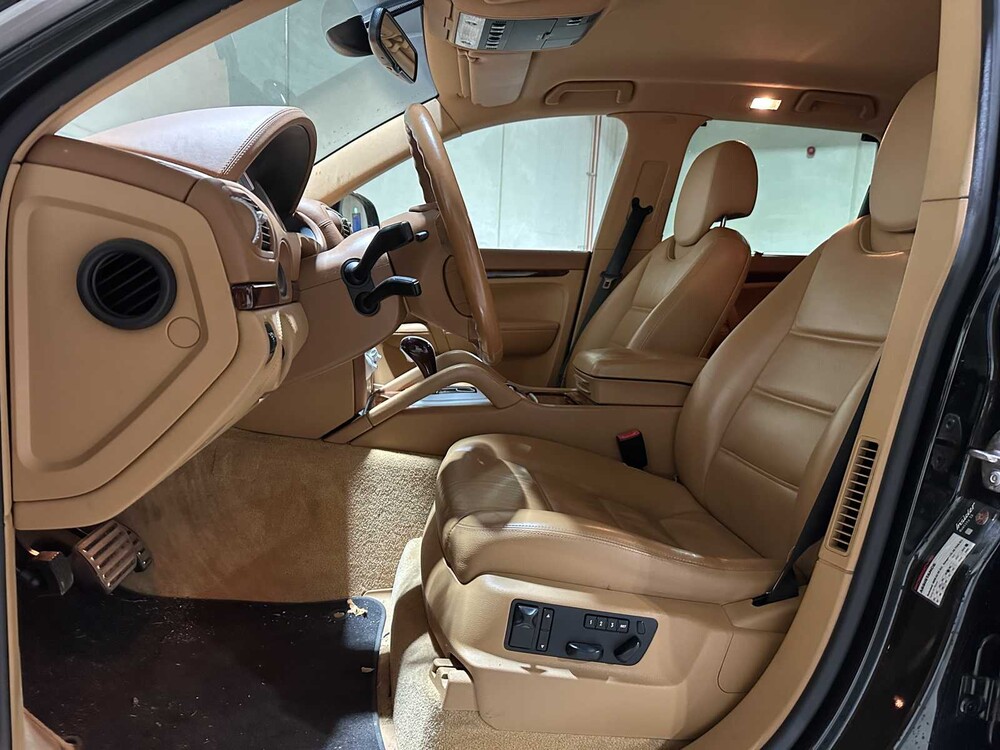 Porsche Cayenne S 4.5 V8 340pk 2006, 96-TG-ZV Youngtimer