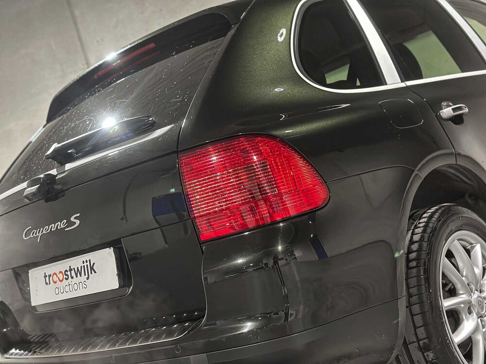 Porsche Cayenne S 4.5 V8 340pk 2006, 96-TG-ZV Youngtimer