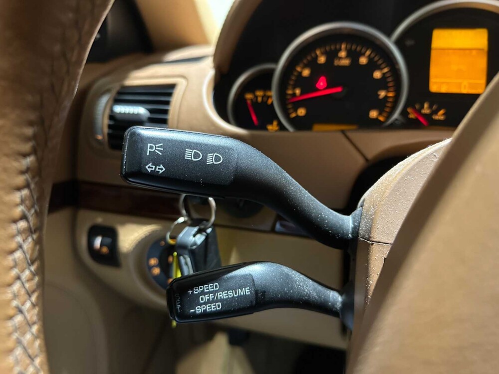 Porsche Cayenne S 4.5 V8 340pk 2006, 96-TG-ZV Youngtimer