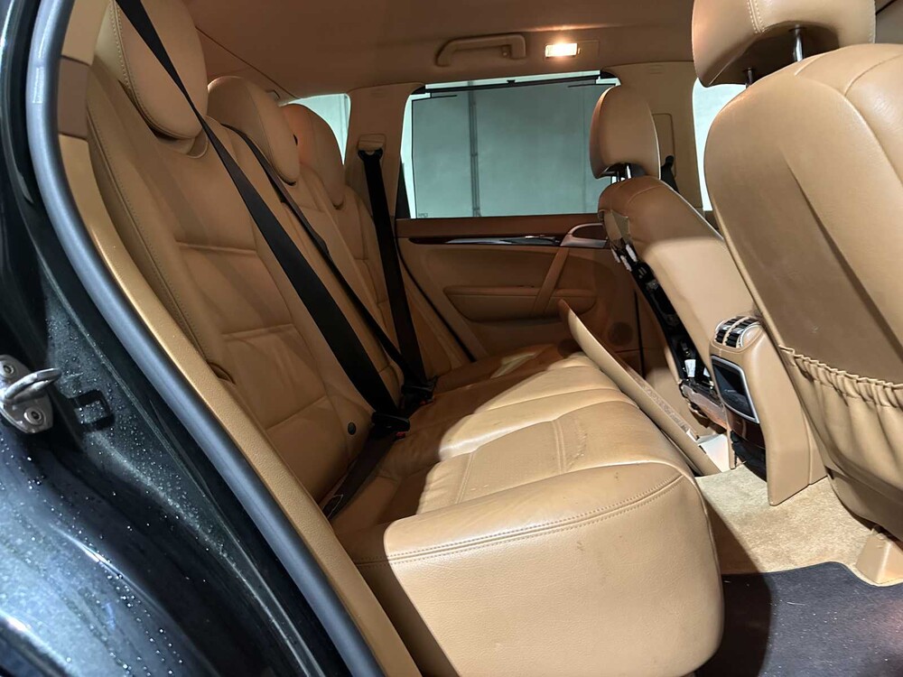 Porsche Cayenne S 4.5 V8 340pk 2006, 96-TG-ZV Youngtimer