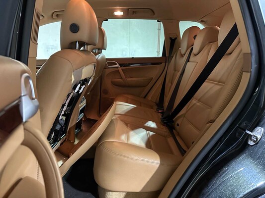 Porsche Cayenne S 4.5 V8 340pk 2006, 96-TG-ZV Youngtimer