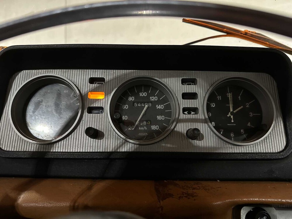 Peugeot 404 P-404-U6 1966, DR-99-93