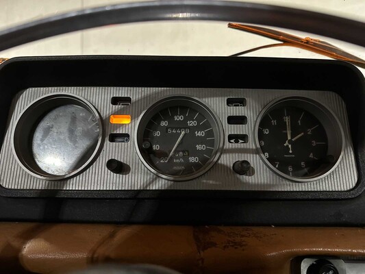 Peugeot 404 P-404-U6 1966, DR-99-93