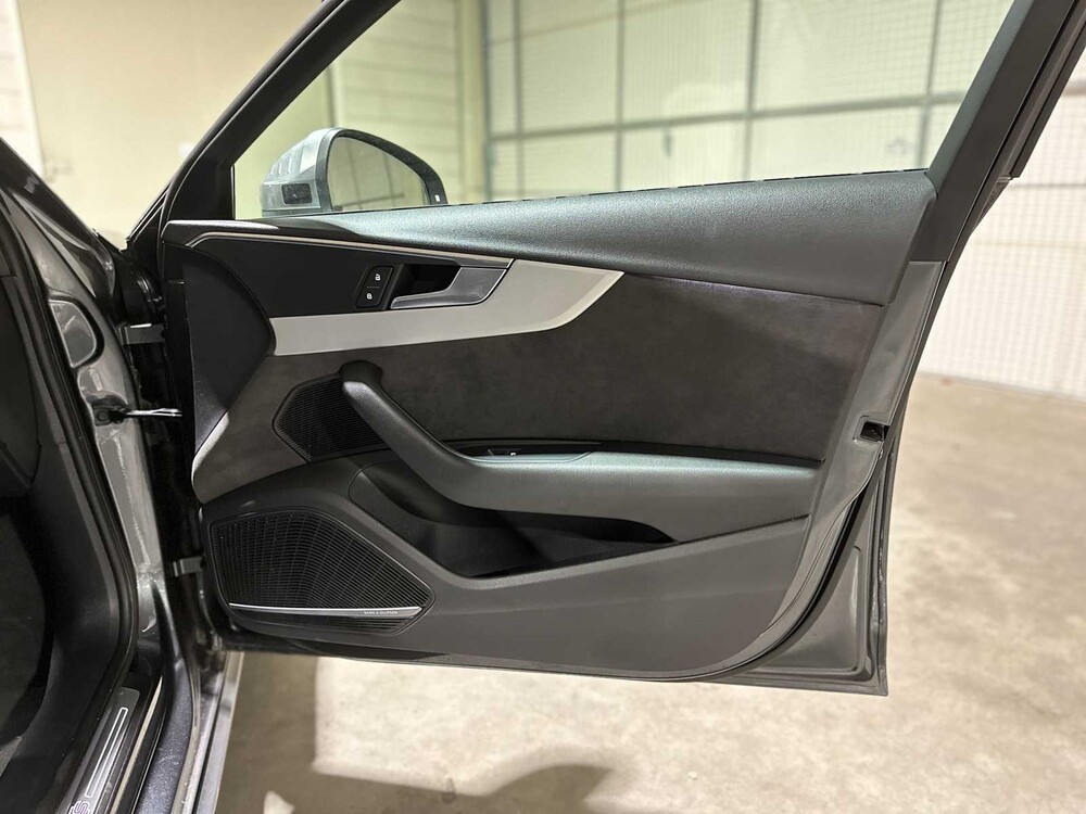 Audi S4 Sedan 3.0 V6 354pk 2017