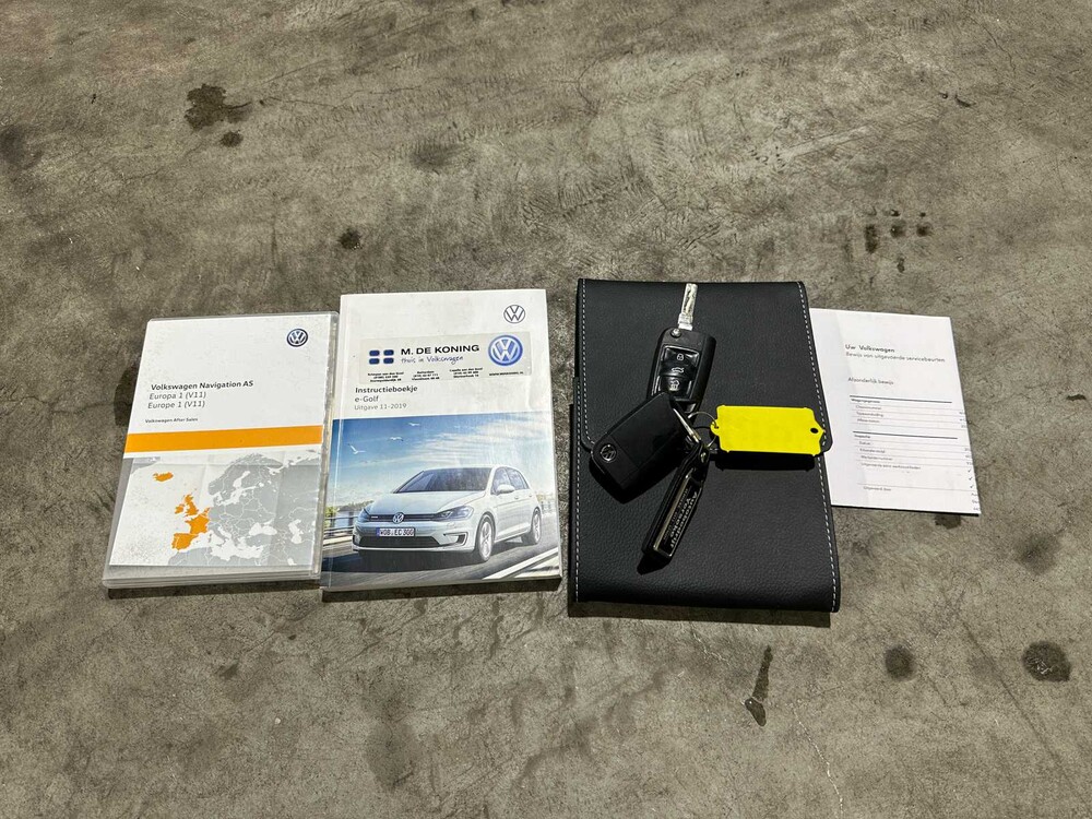 Volkswagen e-Golf E-DITION  136PK 2020, K-596-HS