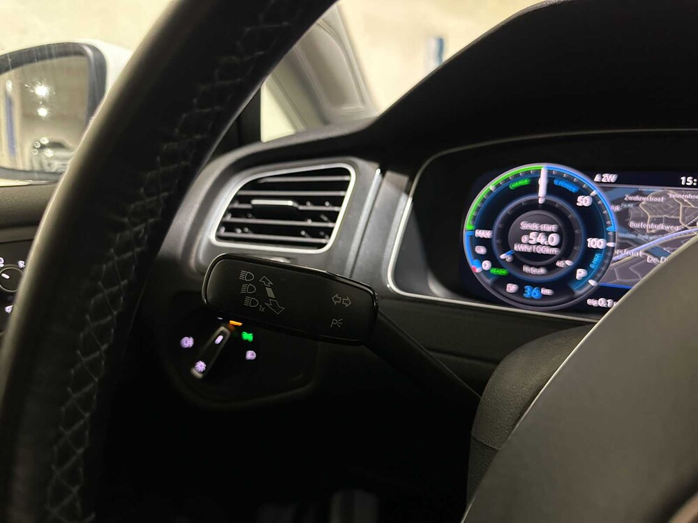 Volkswagen e-Golf E-DITION  136PK 2020, K-596-HS