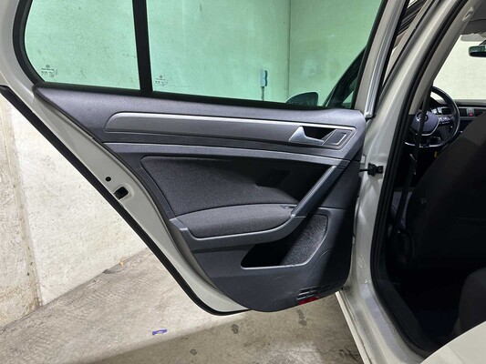 Volkswagen e-Golf E-DITION  136PK 2020, K-596-HS