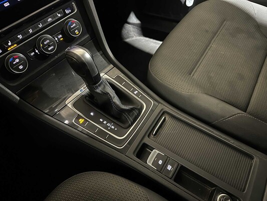 Volkswagen e-Golf E-DITION  136PK 2020, K-596-HS