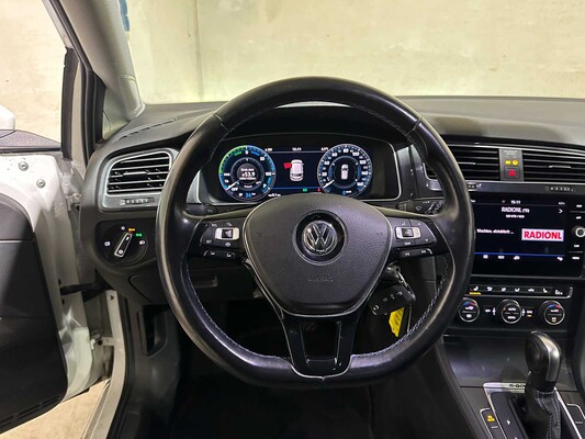 Volkswagen e-Golf E-DITION  136PK 2020, K-596-HS