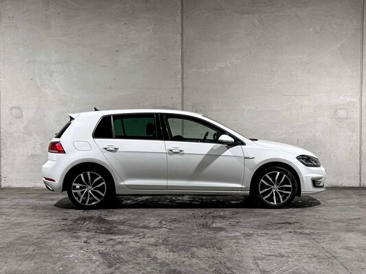 Volkswagen e-Golf E-DITION  136PK 2020, K-596-HS