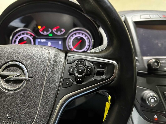 Opel Insignia Sports Tourer 1.6 T Innovation 170pk 2016, L-522-LR