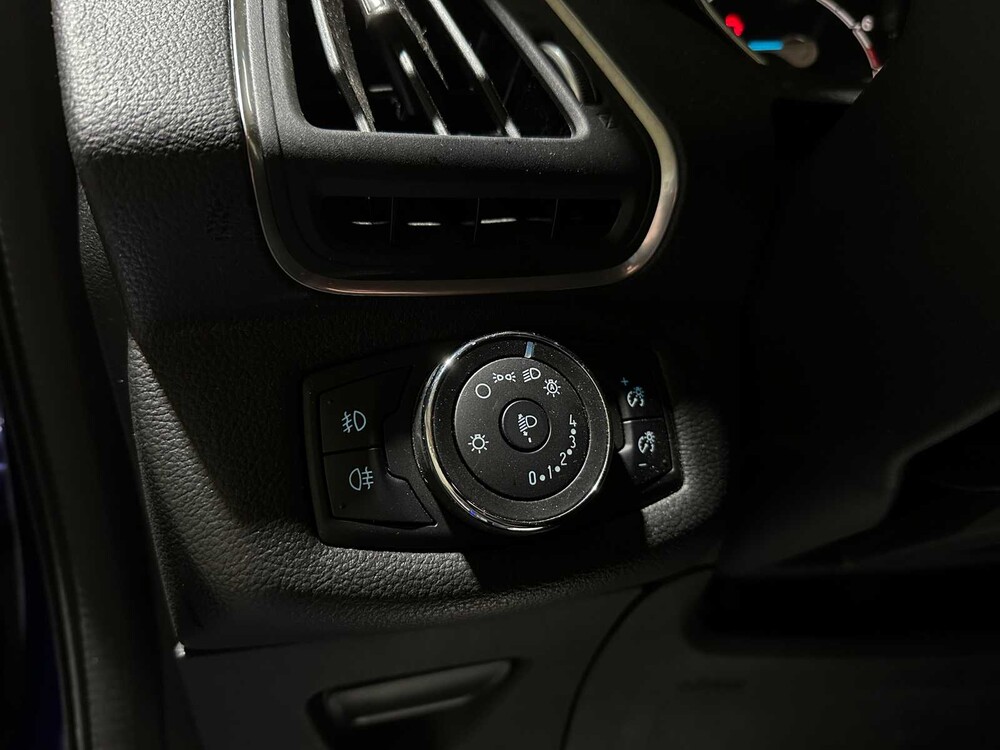 Ford B-Max 1.0 EcoB. Titanium 99PK 2016, JJ-717-K