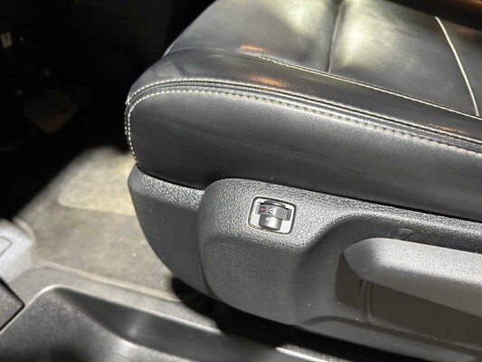 Peugeot Expert 2.0 BlueHDI 180 Long Sport DC NR 140 178pk 2020, VHL-45-G Bedrijfswagen