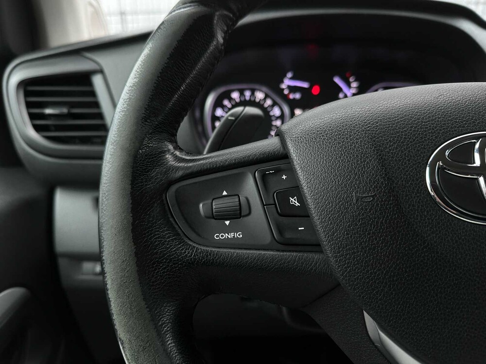 Toyota PROACE Worker 2.0 D-4D Prof. L. DC 177PK 2019, V-851-XG