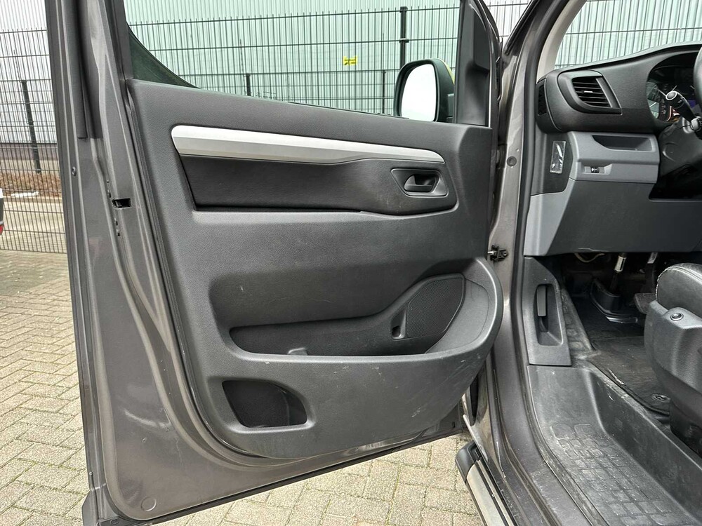 Toyota PROACE Worker 2.0 D-4D Prof. L. DC 177PK 2019, V-851-XG