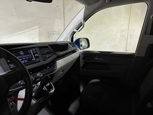 Volkswagen Transporter 2.0 TDI L1H1 28 90pk 2021, VLF-37-F Bedrijfswagen