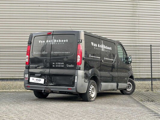 Renault Trafic 2.0 dCi T27 L1H1 Générique 114pk 2010, 4-VGG-31