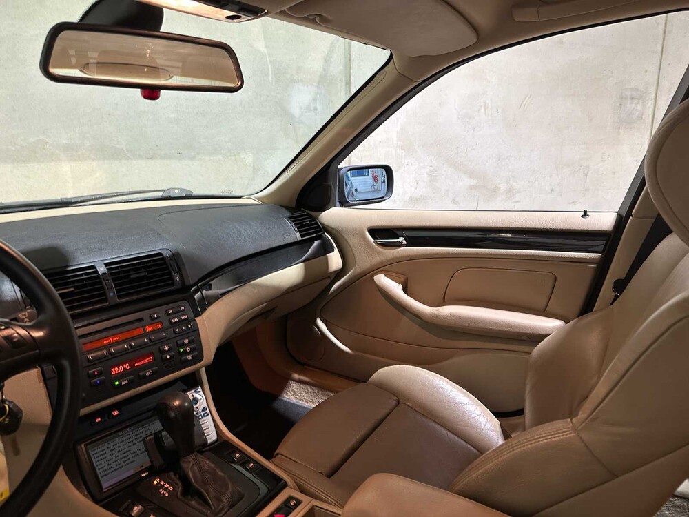 BMW 320i Executive 3-serie 168PK 2005, 39-RJ-NZ