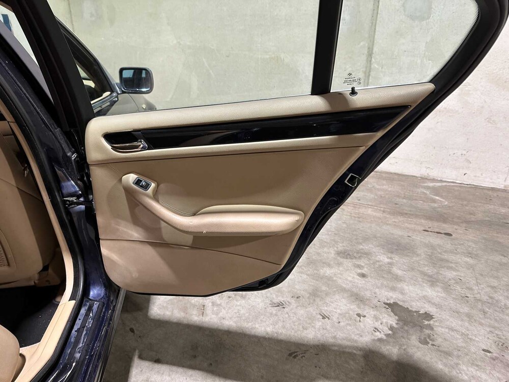 BMW 320i Executive 3-serie 168PK 2005, 39-RJ-NZ