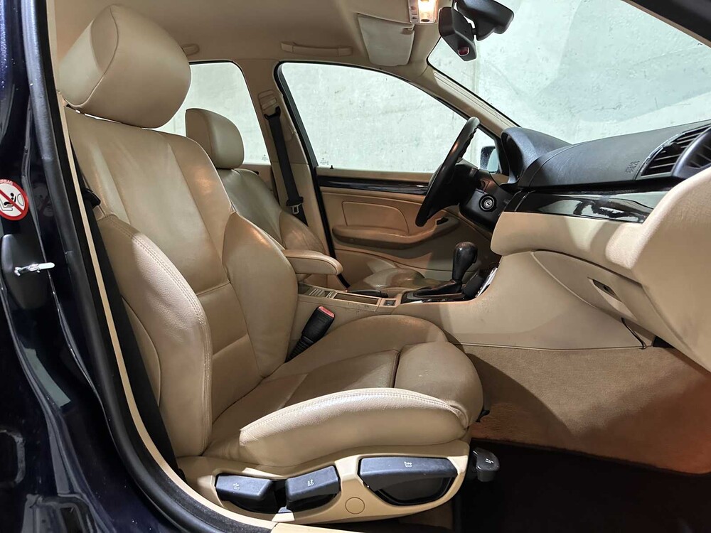 BMW 320i Executive 3-serie 168PK 2005, 39-RJ-NZ