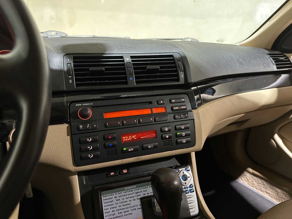BMW 320i Executive 3-serie 168PK 2005, 39-RJ-NZ