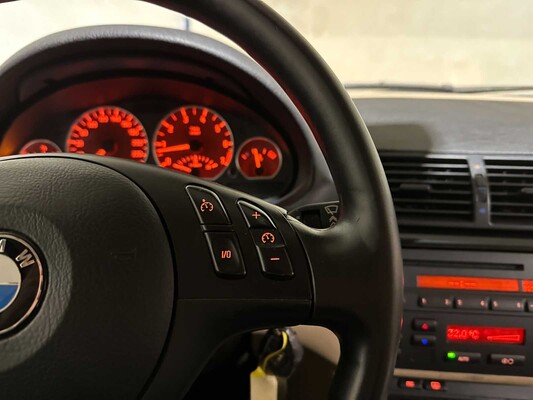 BMW 320i Executive 3-serie 168PK 2005, 39-RJ-NZ