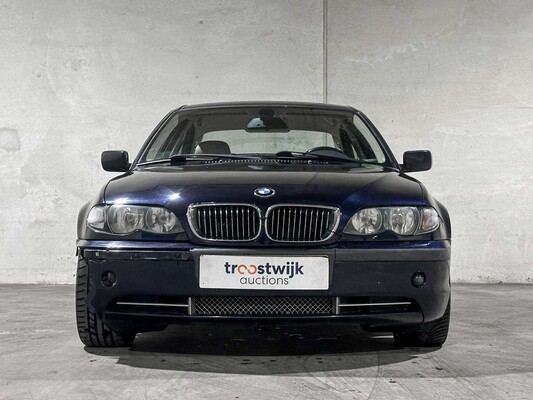 BMW 320i Executive 3-serie 168PK 2005, 39-RJ-NZ