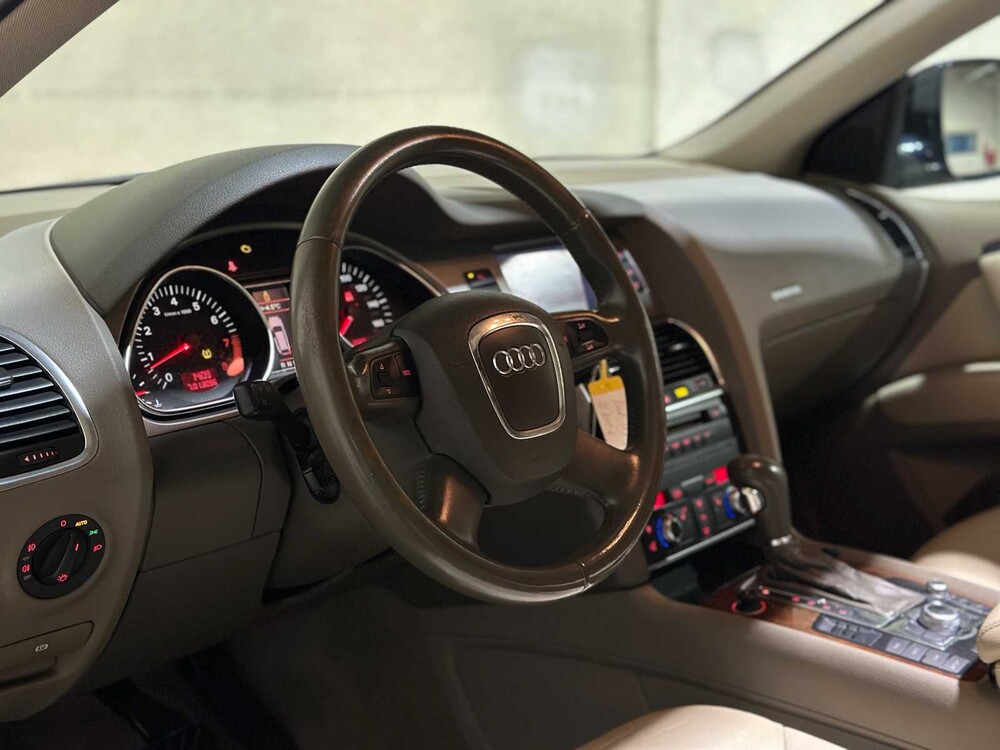 Audi Q7 3.6 FSI V6 Quattro 5+2 276PK 2008, 13-RNT-4 Youngtimer