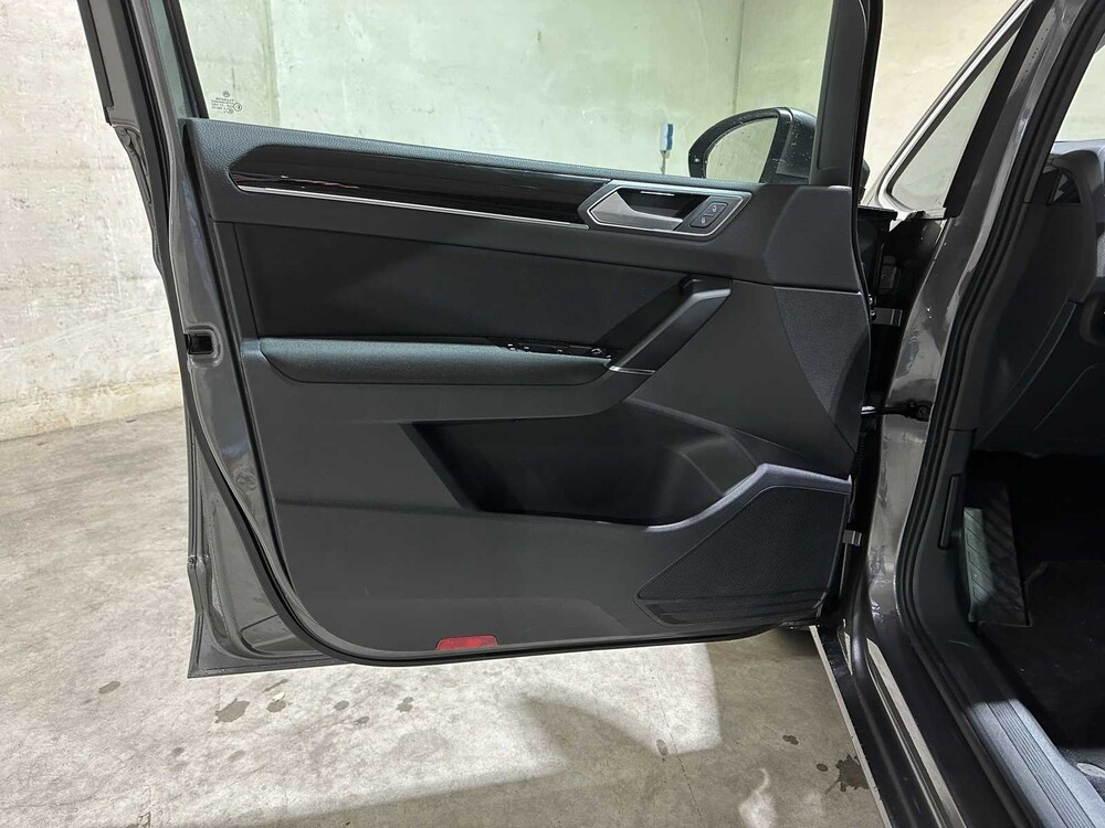 Volkswagen Touran 1.4 TSI Highline 7p 150pk 2016, JJ-339-N