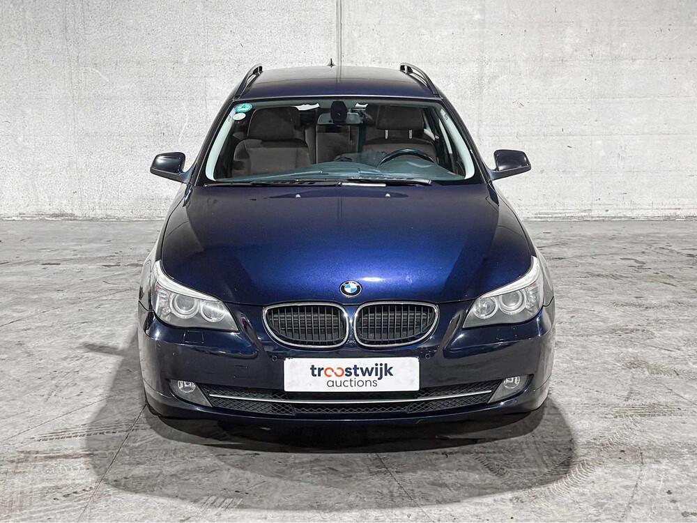 BMW 520i Touring Corporate Lease Business Line Edition I 163pk 2010 5-serie , 68-KNS-5