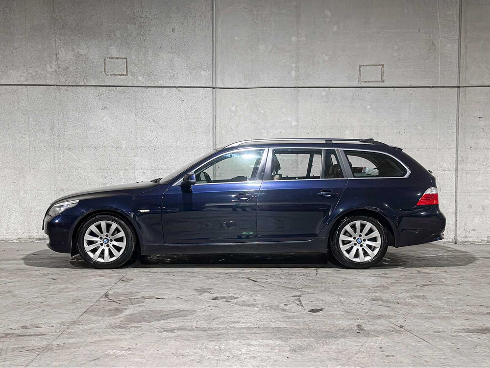 BMW 520i Touring Corporate Lease Business Line Edition I 163pk 2010 5-serie , 68-KNS-5