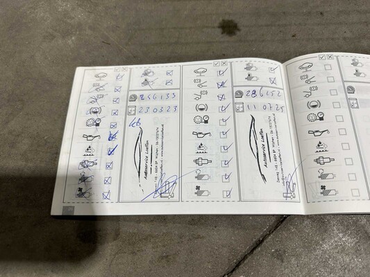 BMW 520i Touring Corporate Lease Business Line Edition I 163pk 2010 5-serie , 68-KNS-5