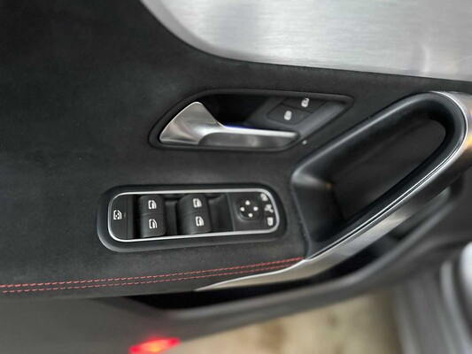 Mercedes-Benz CLA250 e Business Solution AMG Limited CLA-klasse Shooting Brake 160pk 2022, P-675-JH
