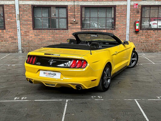 Ford Mustang 3.7 V6 300pk 2014 Cabriolet
