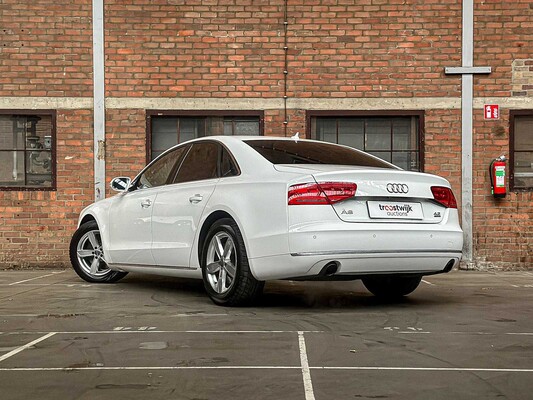 Audi A8 4.2 FSI V8 Quattro 372pk 2011