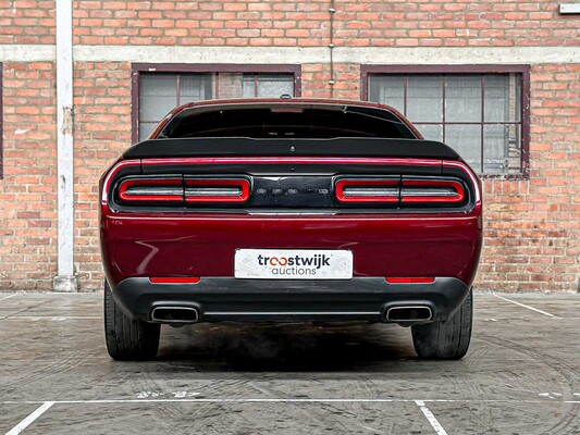 Dodge Challenger 3.6 V6 305hp 2018