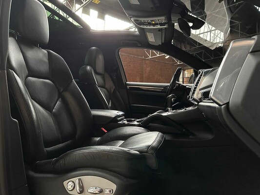 Porsche Cayenne 4.8 V8 S 405pk 2013