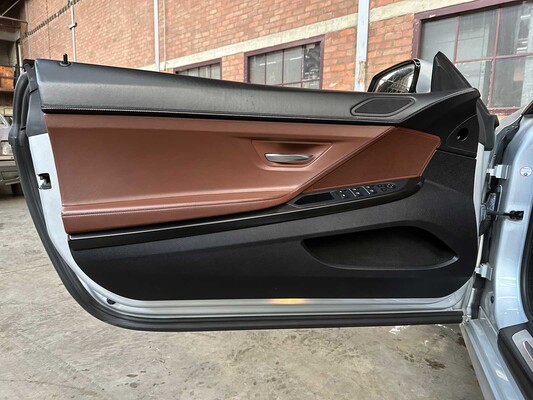 BMW 650i High Executive Cabrio 6-serie 402PK 2012, 89-TLB-9