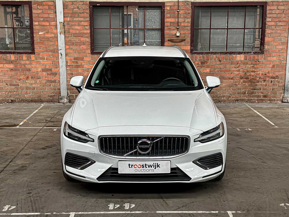 Volvo V60 2.0 T6 Recharge AWD Inscription Expression 253pk 2021 (Origineel-NL + 1e eigenaar), N-828-HZ