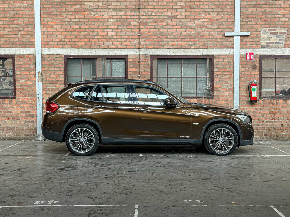 BMW X1 xDrive28i Executive 258pk 2009, 51-NVZ-9