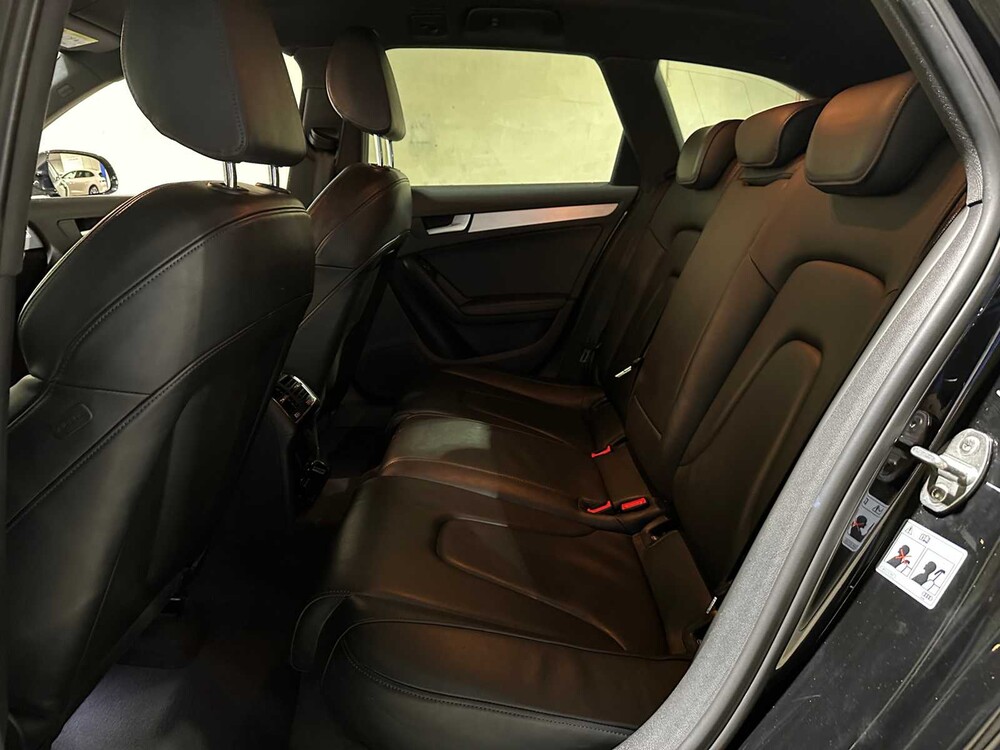 Audi A4 Avant 1.8 TFSI Automatic S Edition 170hp 2015, 4-ZRD-12