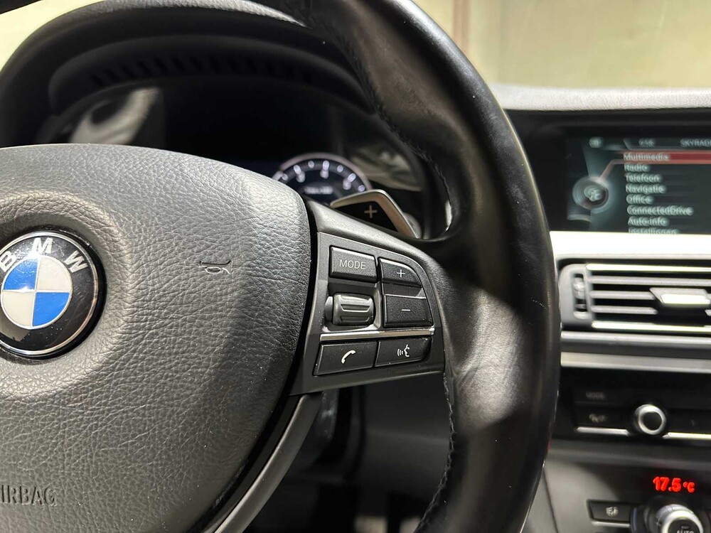 BMW 520i Touring M-Sport High Executive 5-series 184hp 2013, 92-ZLN-9