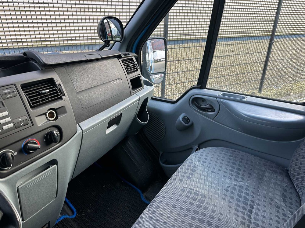 Ford Transit 350L 2.2 TDCI Ambiente HD DC 140hp 2013, VF-006-K