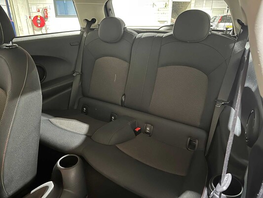 Mini 1.2 One Salt Business -automatic- 102hp 2016, ZD-645-Z