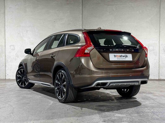 Volvo V60 Cross Country 2.0 D3 Polar+ 150hp 2017, PT-351-G
