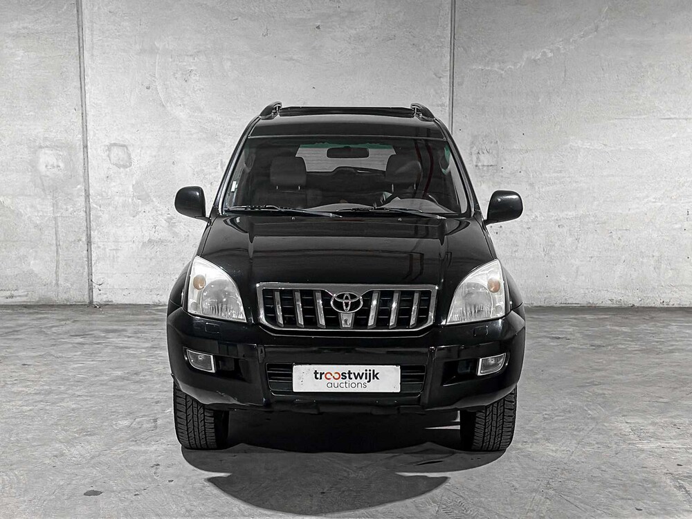 Toyota Land Cruiser 3.0 D-4D VX HR Window Van 164hp 2006, VHV-81-H